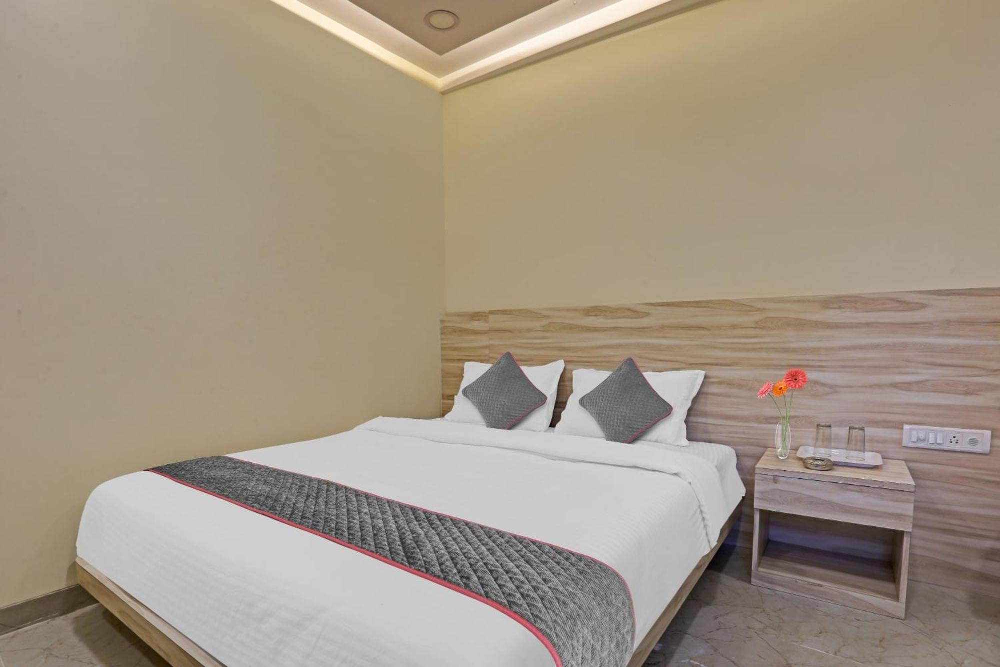 Super Hotel O Kiwi International 孟买 外观 照片