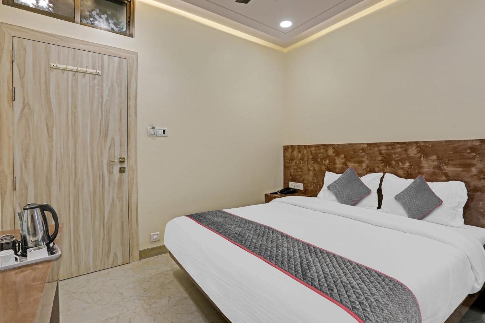 Super Hotel O Kiwi International 孟买 外观 照片